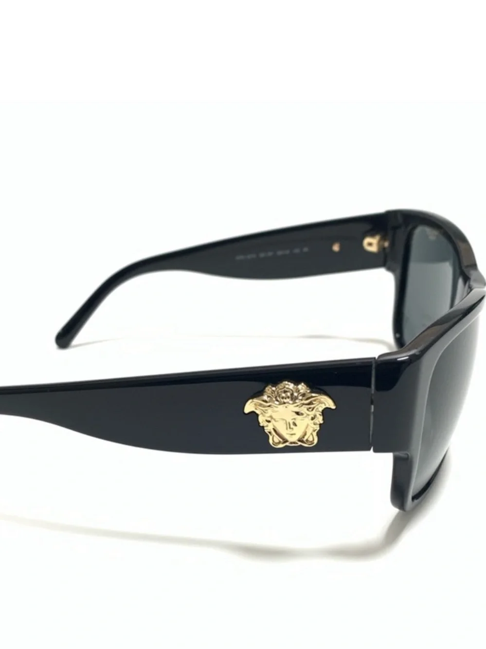Versace questions leave